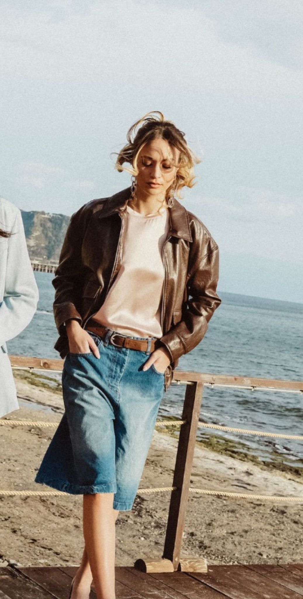 BERMUDA DENIM
