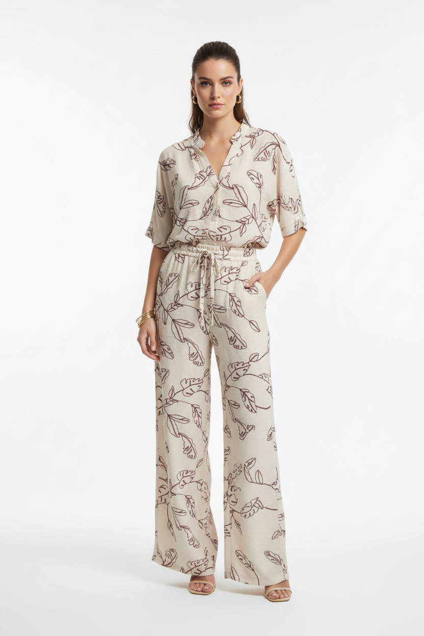Completo foglie - modella 1 camicia dentro