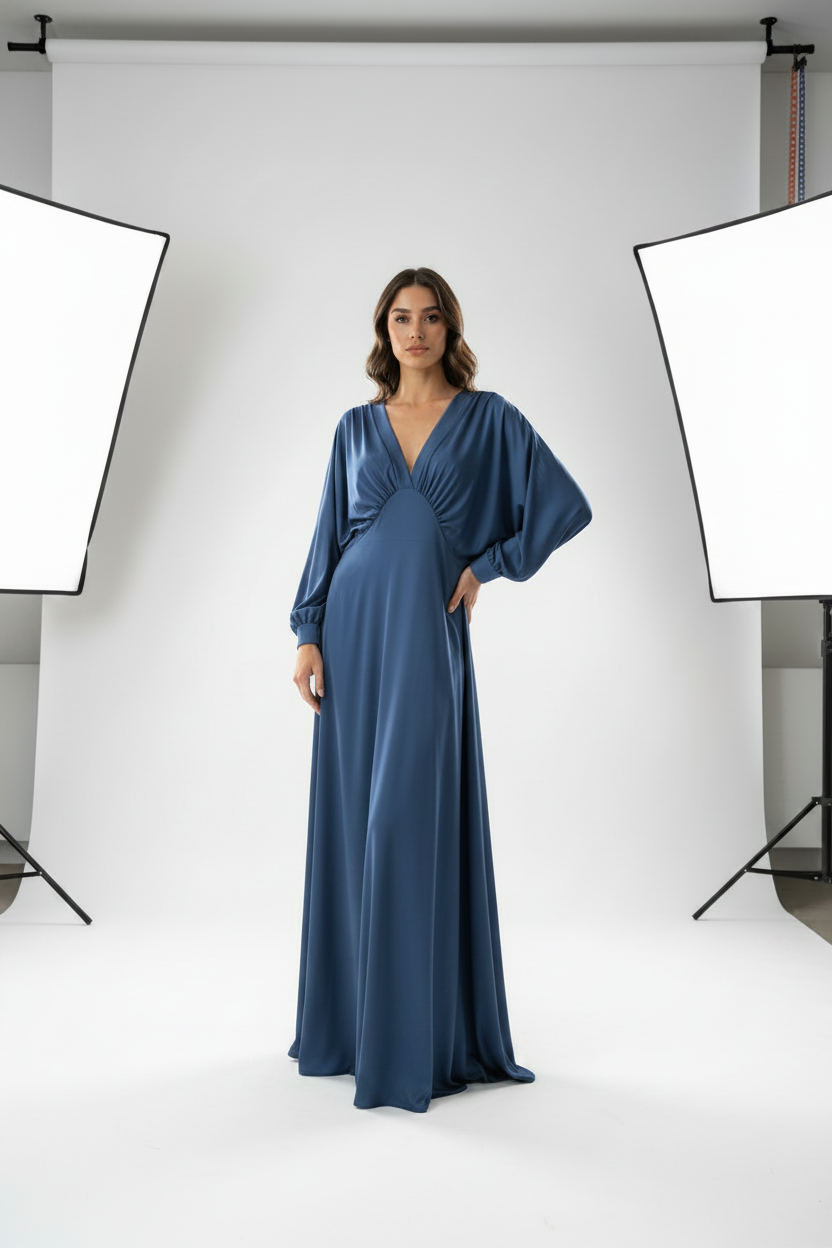Abito raso blu - studio