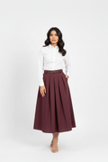 Gonna G497 bordeaux con camicia bianca